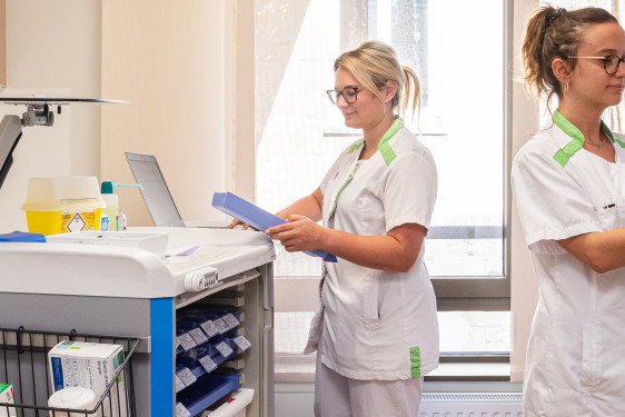 Soignantes en préparation